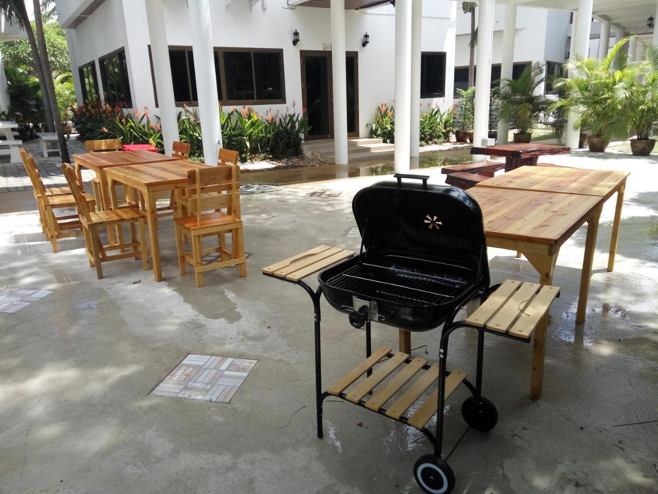 The Sun House Hotel HHQ Exterior photo